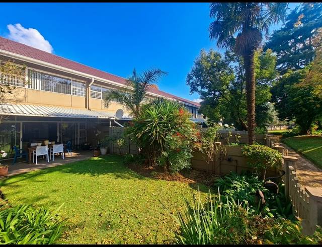3 BEDROOM TOWNHOUSE FOR SALE IN THREE RIVERS PROPER